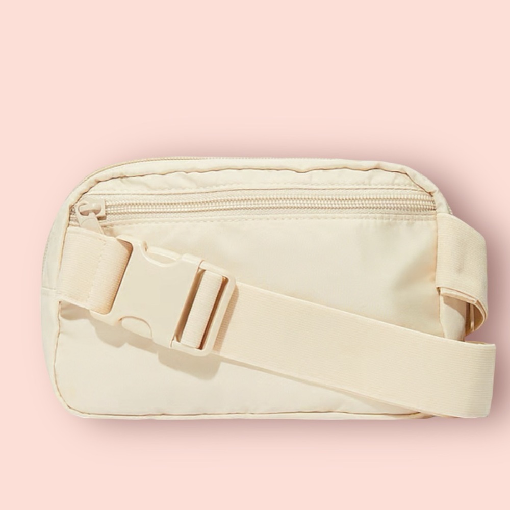 NWT Belt Bag from PINK - Picture 3 of 3